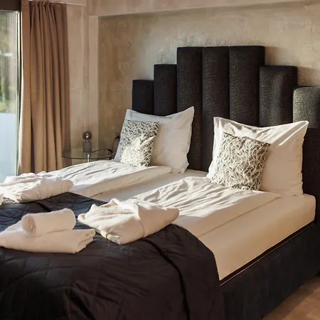 Wine Paradise - Glamping Villa Marezige