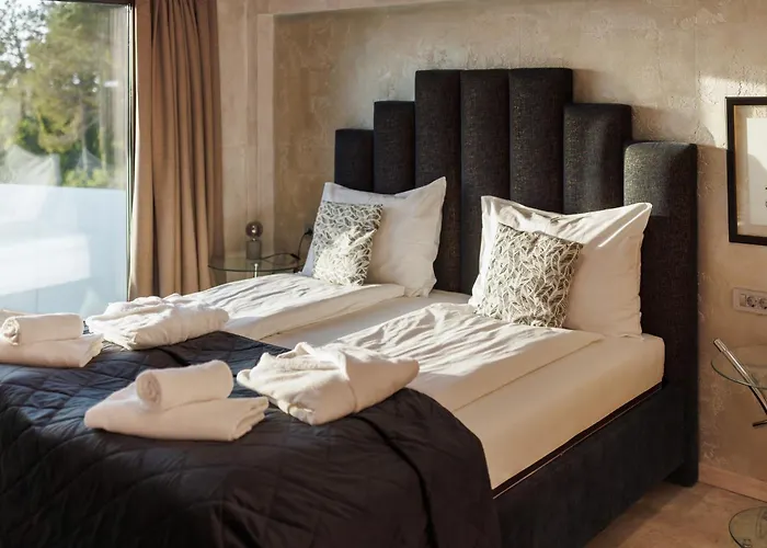 Vila Wine Paradise - Glamping Marezige